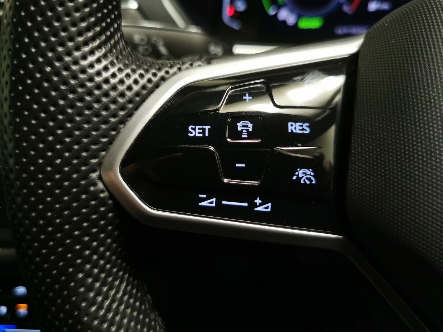 Used Volkswagen Tiguan 2024 for sale - 77918349: Photo 19