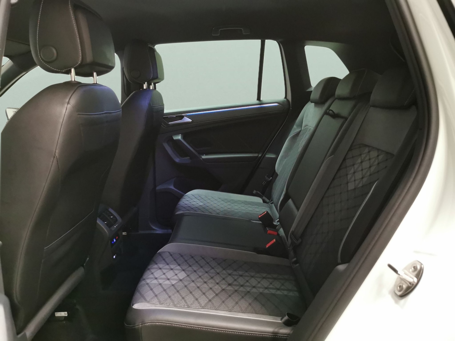 Used Volkswagen Tiguan 2024 for sale - 77918349: Photo 24