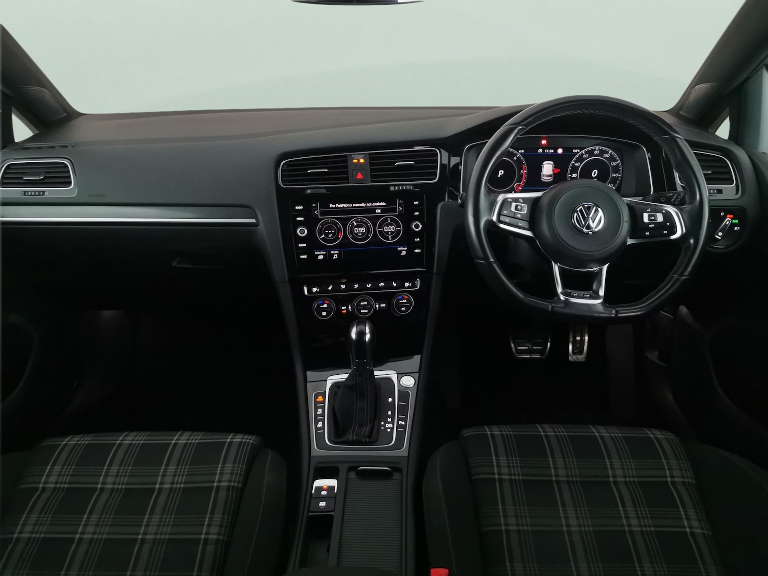 Used Volkswagen Golf 2019 for sale - 77324300: Photo 6