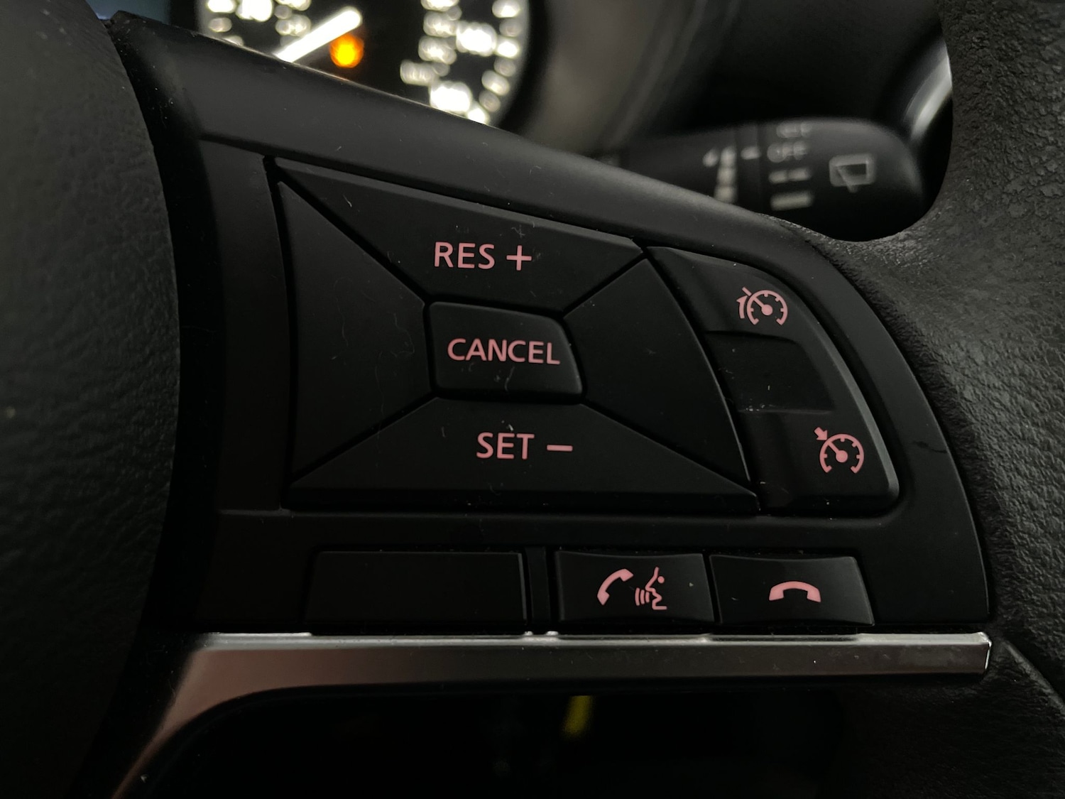 Used Nissan Juke 2023 for sale - 78122633: Photo 16