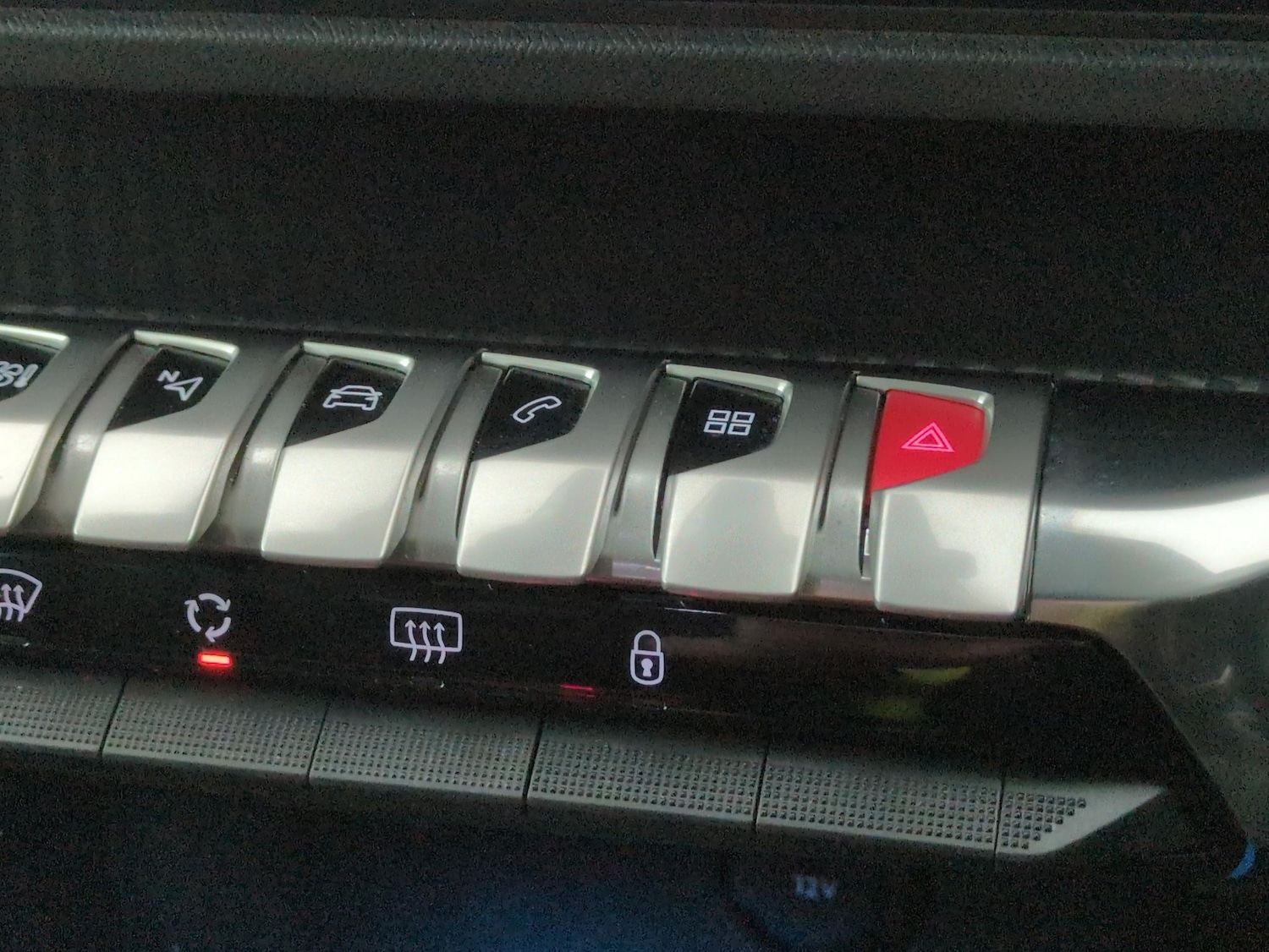 Used Peugeot 5008 2023 for sale - 76603129: Photo 14