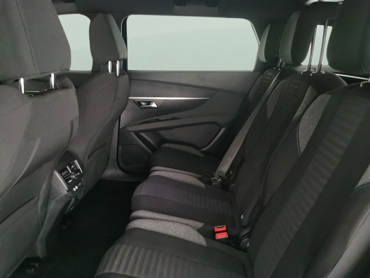 Used Peugeot 5008 2023 for sale - 76603129: Photo 23