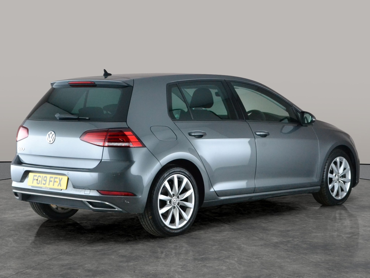 Used Volkswagen Golf 2019 for sale - 77485226: Photo 10