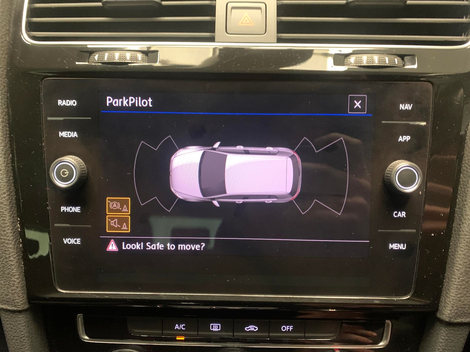 Used Volkswagen Golf 2019 for sale - 77485226: Photo 15