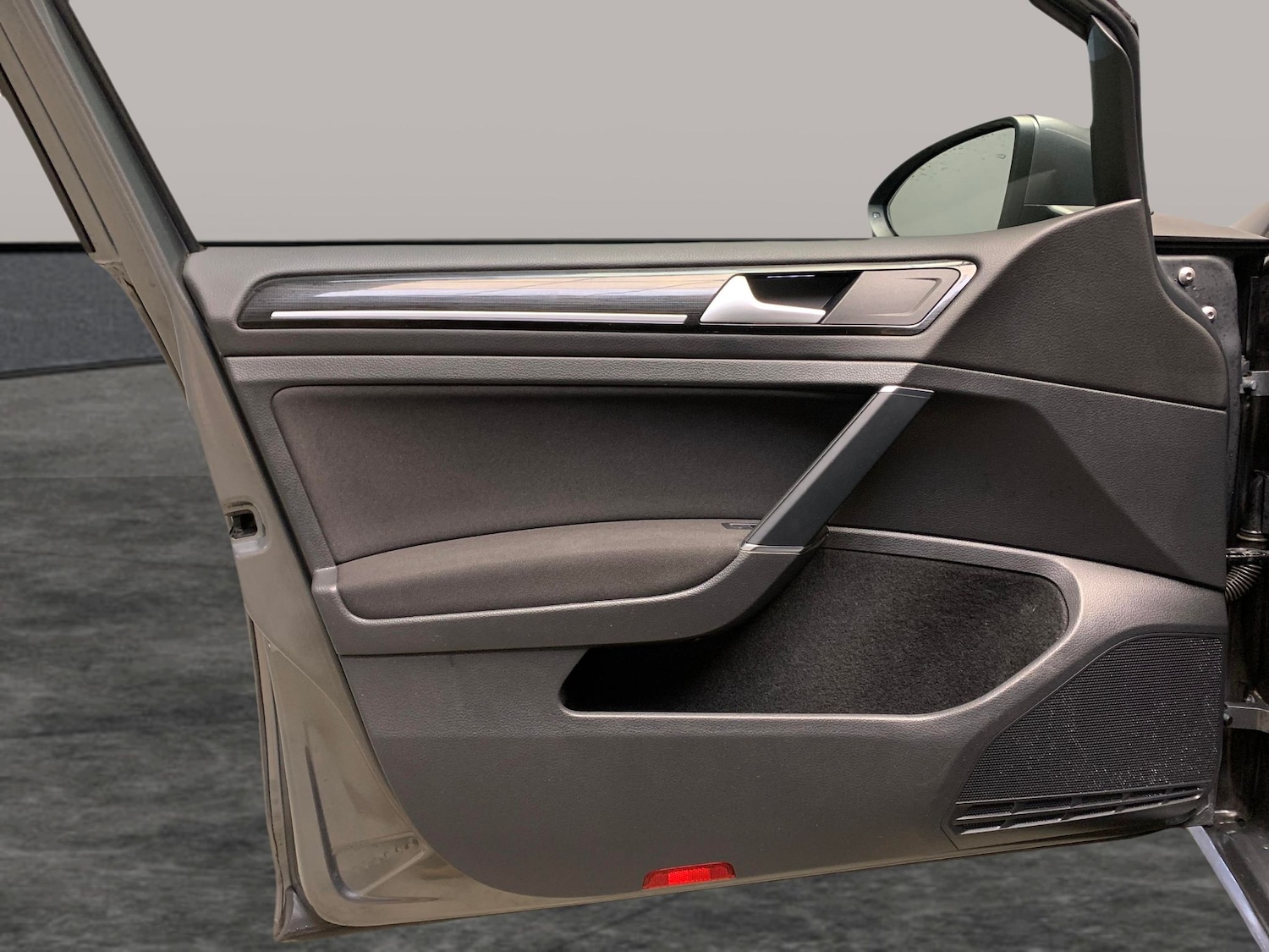 Used Volkswagen Golf 2019 for sale - 77485226: Photo 23