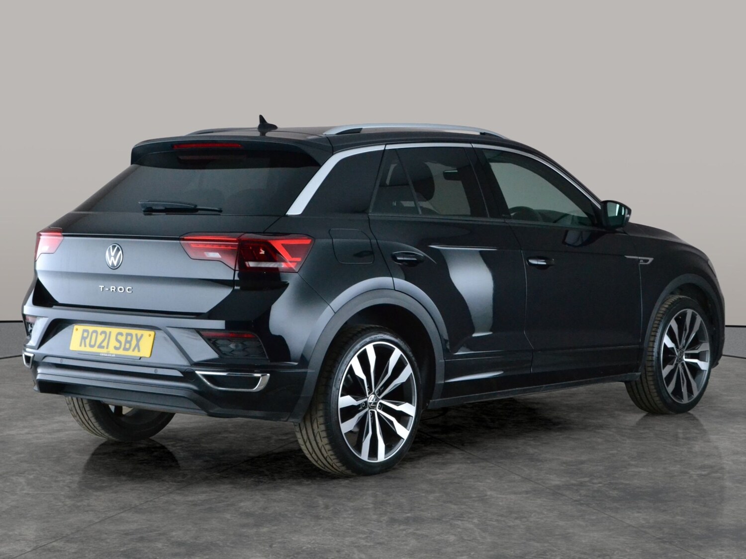 Used Volkswagen T-Roc 2021 for sale - 78149357: Photo 10