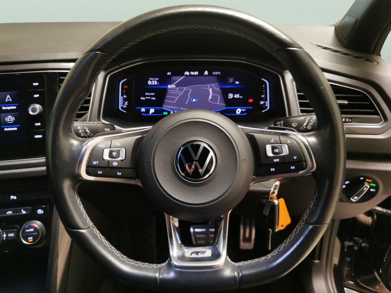 Used Volkswagen T-Roc 2021 for sale - 78149357: Photo 16