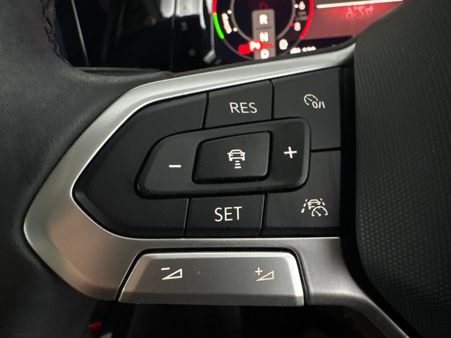 Used Volkswagen Golf 2023 for sale - 76477630: Photo 23