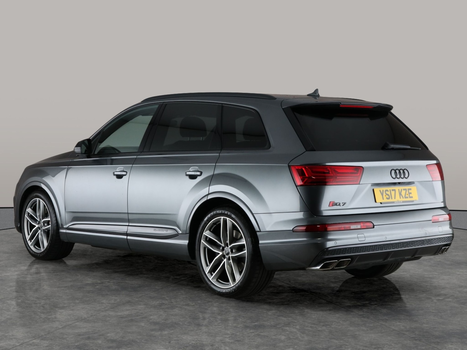 Used Audi Q7 2017 for sale - 76518393: Photo 13