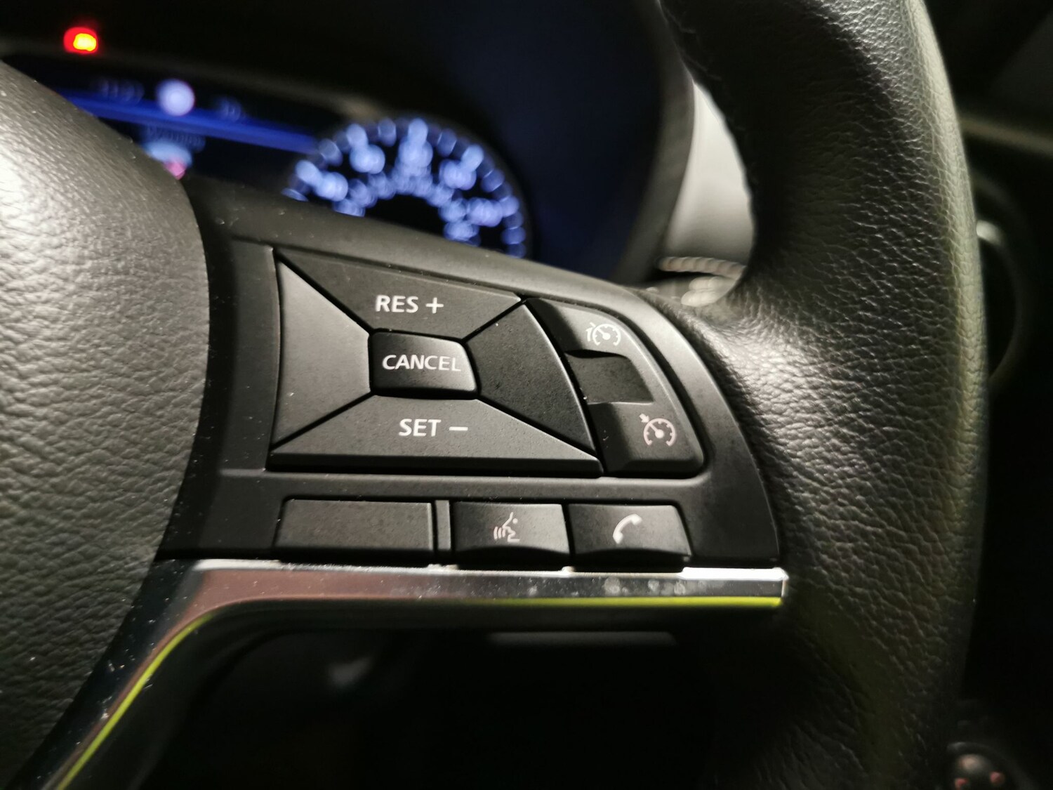 Used Nissan Juke 2023 for sale - 78139986: Photo 17