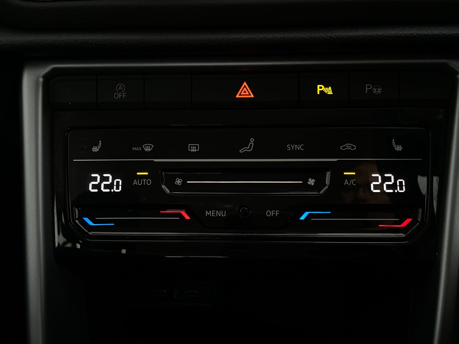 Used Volkswagen T-Roc 2023 for sale - 77591193: Photo 18