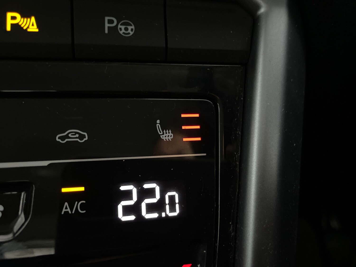 Used Volkswagen T-Roc 2023 for sale - 77591193: Photo 19