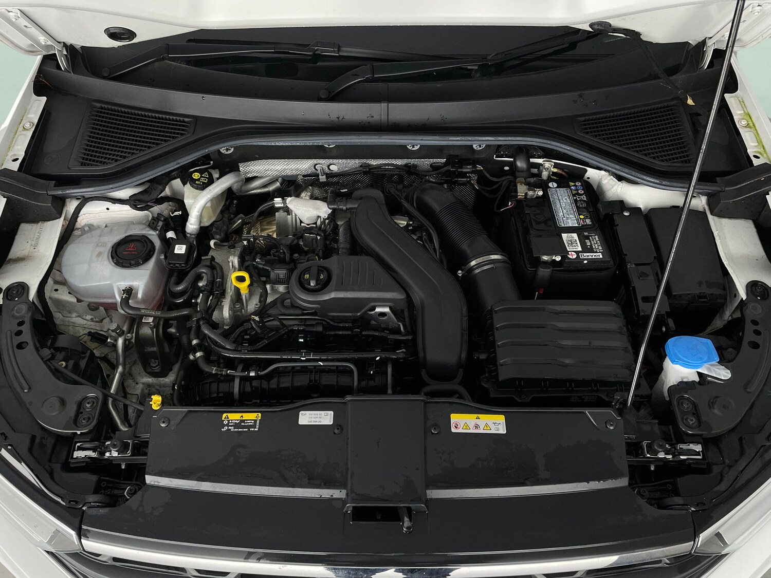 Used Volkswagen T-Roc 2023 for sale - 77591193: Photo 34