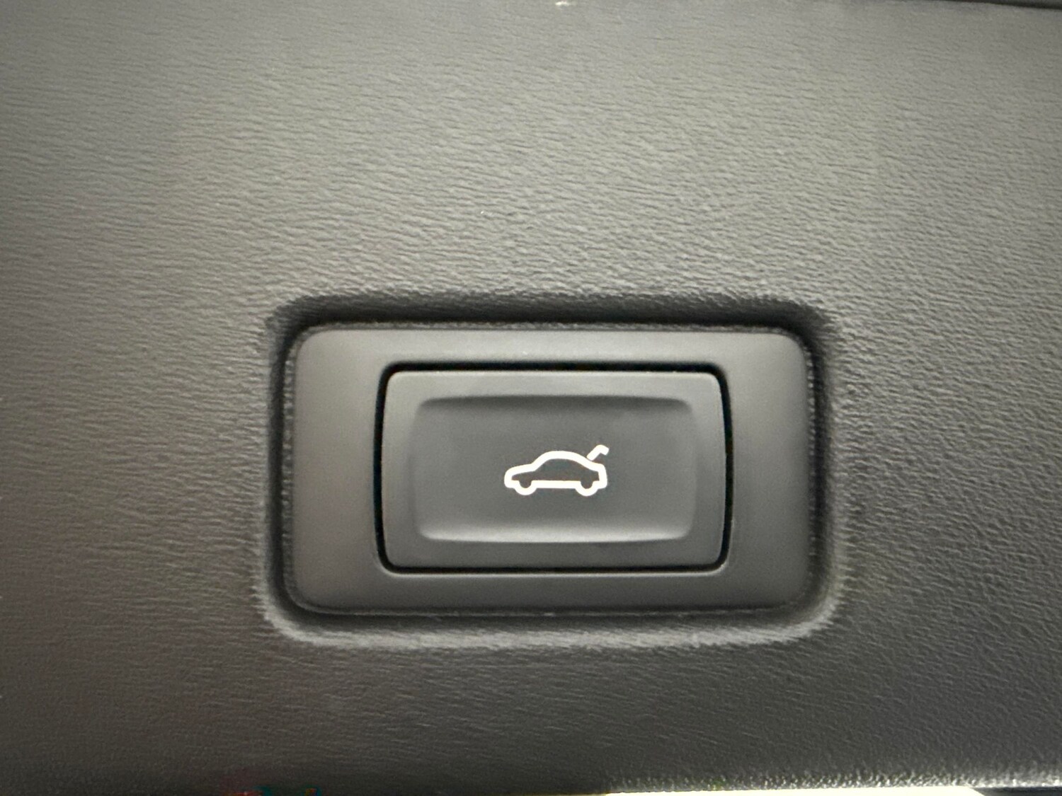 Used Audi Q4 e-tron 2023 for sale - 77942581: Photo 13