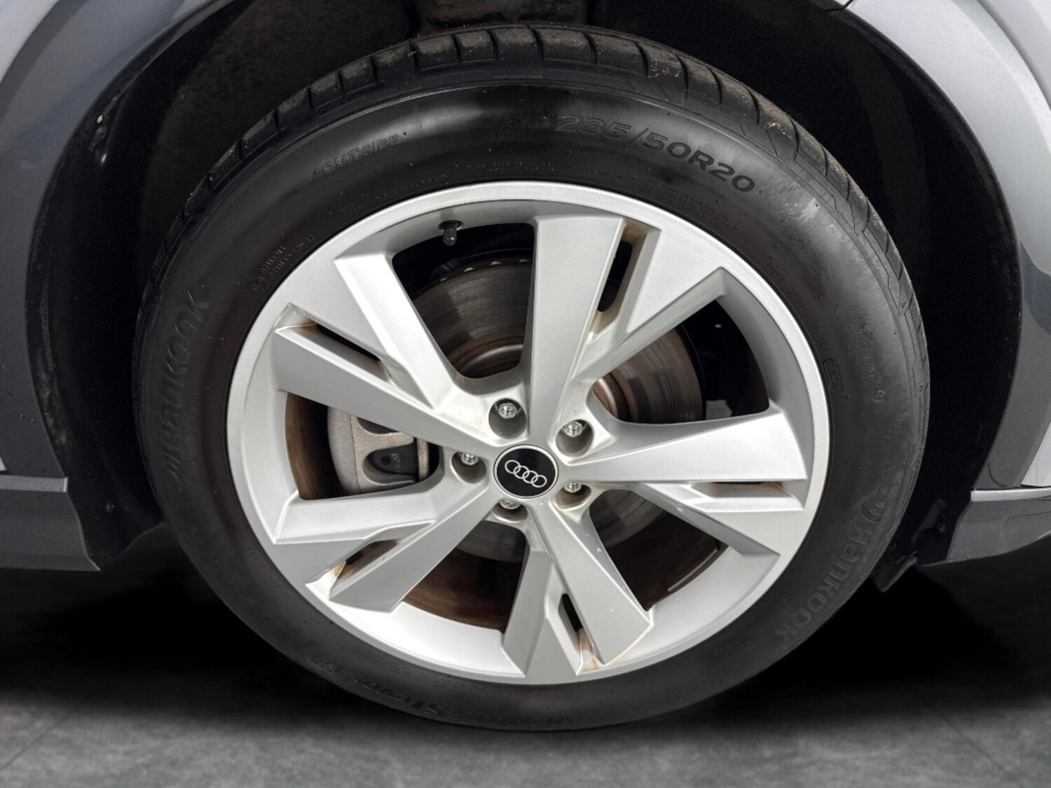 Used Audi Q4 e-tron 2023 for sale - 77942581: Photo 24