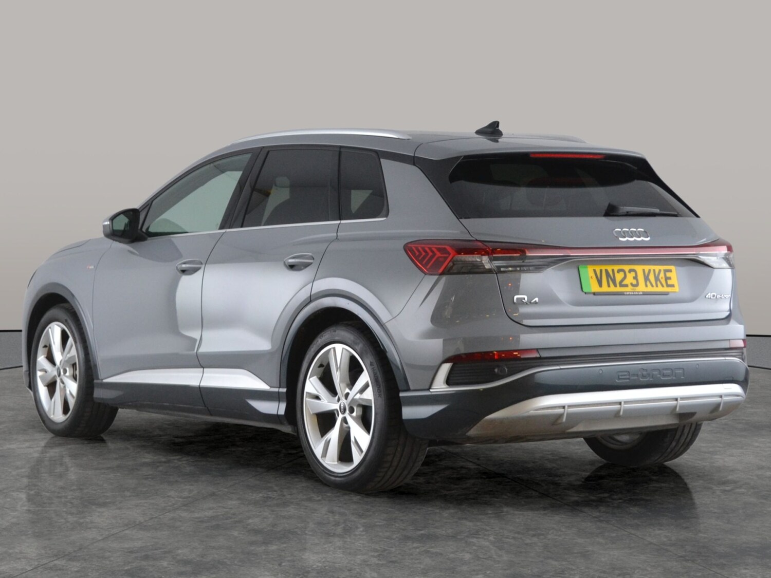 Used Audi Q4 e-tron 2023 for sale - 77942581: Photo 7