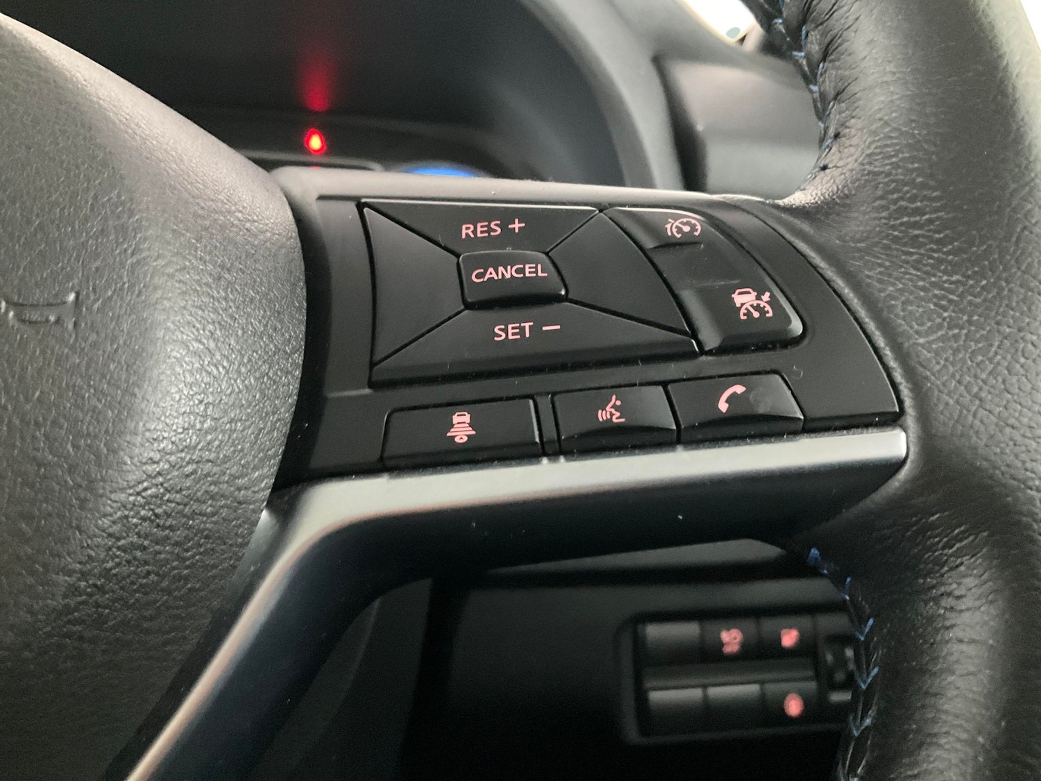 Used Nissan Leaf 2022 for sale - 76373458: Photo 27