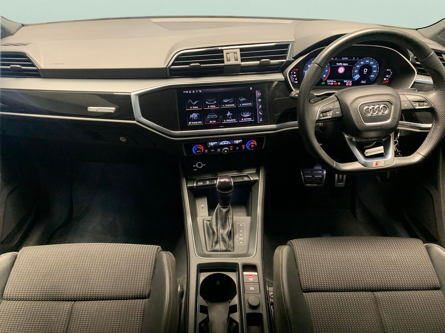 Used Audi Q3 2022 for sale - 77475373: Photo 6