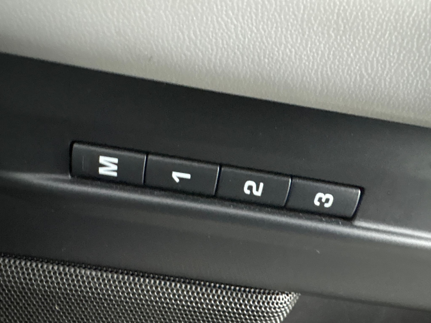 Used Land Rover Range Rover Evoque 2021 for sale - 76845783: Photo 30