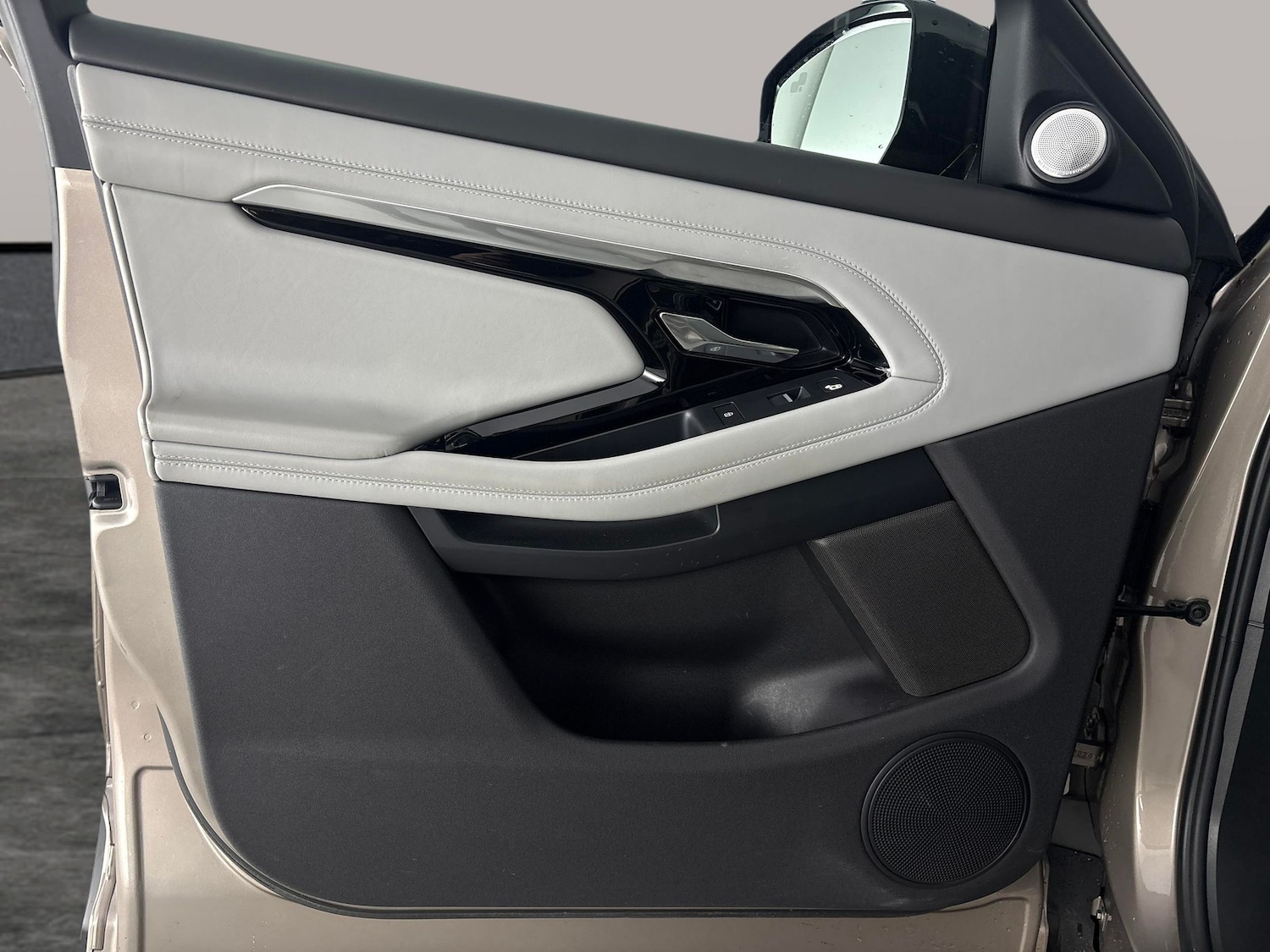 Used Land Rover Range Rover Evoque 2021 for sale - 76845783: Photo 37