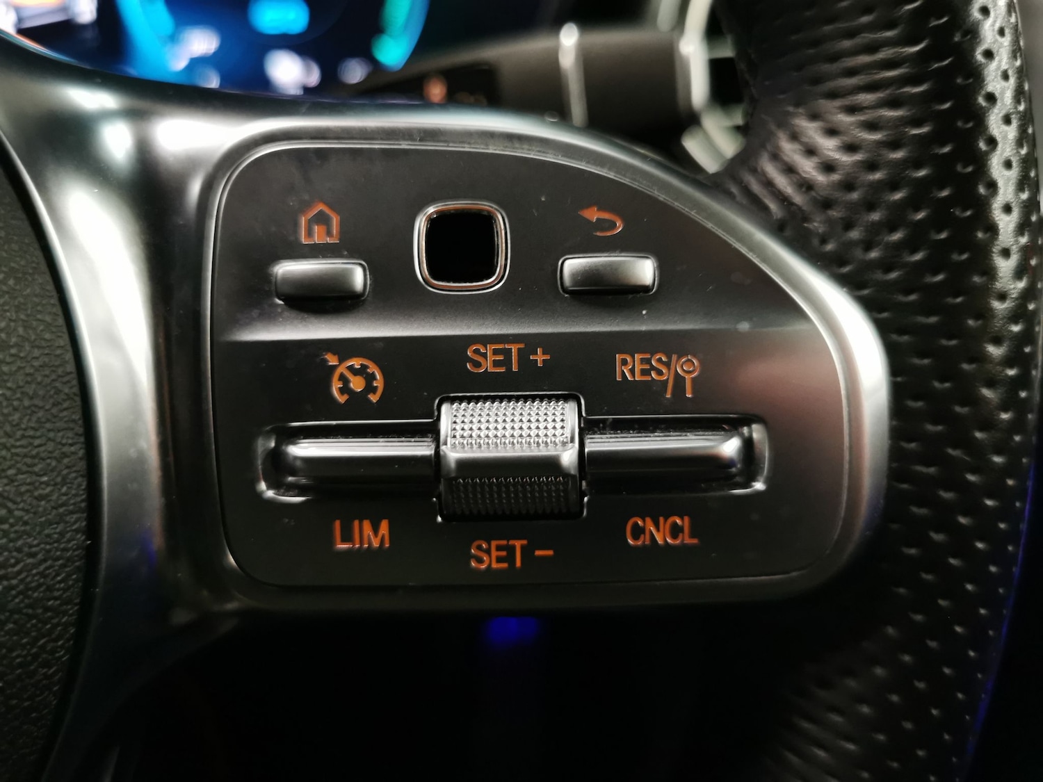 Used Mercedes-Benz GLC 2022 for sale - 76999635: Photo 22