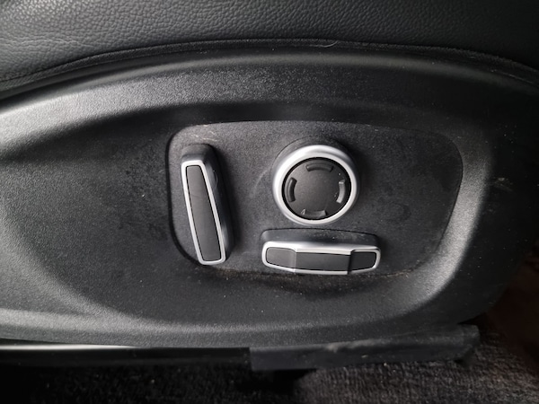 Used Jaguar E-Pace 2021 for sale - 76240891: Photo 23