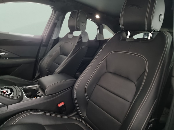 Used Jaguar E-Pace 2021 for sale - 76240891: Photo 8