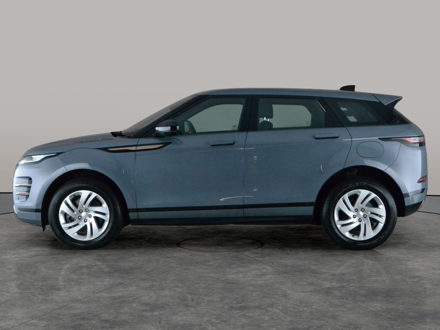 Used Land Rover Range Rover Evoque 2023 for sale - 77720830: Photo 14