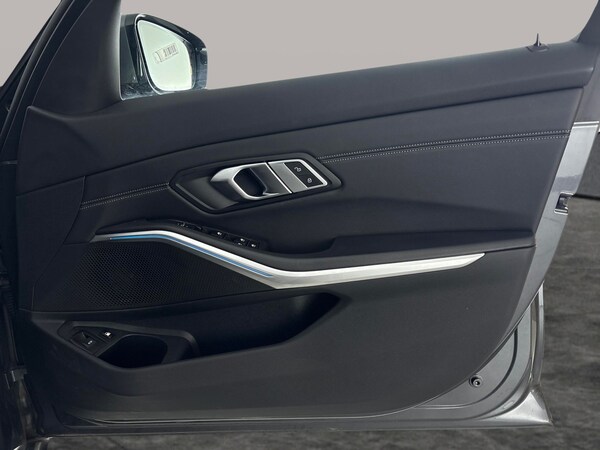 Used BMW 3 Series 2021 for sale - 76245020: Photo 43