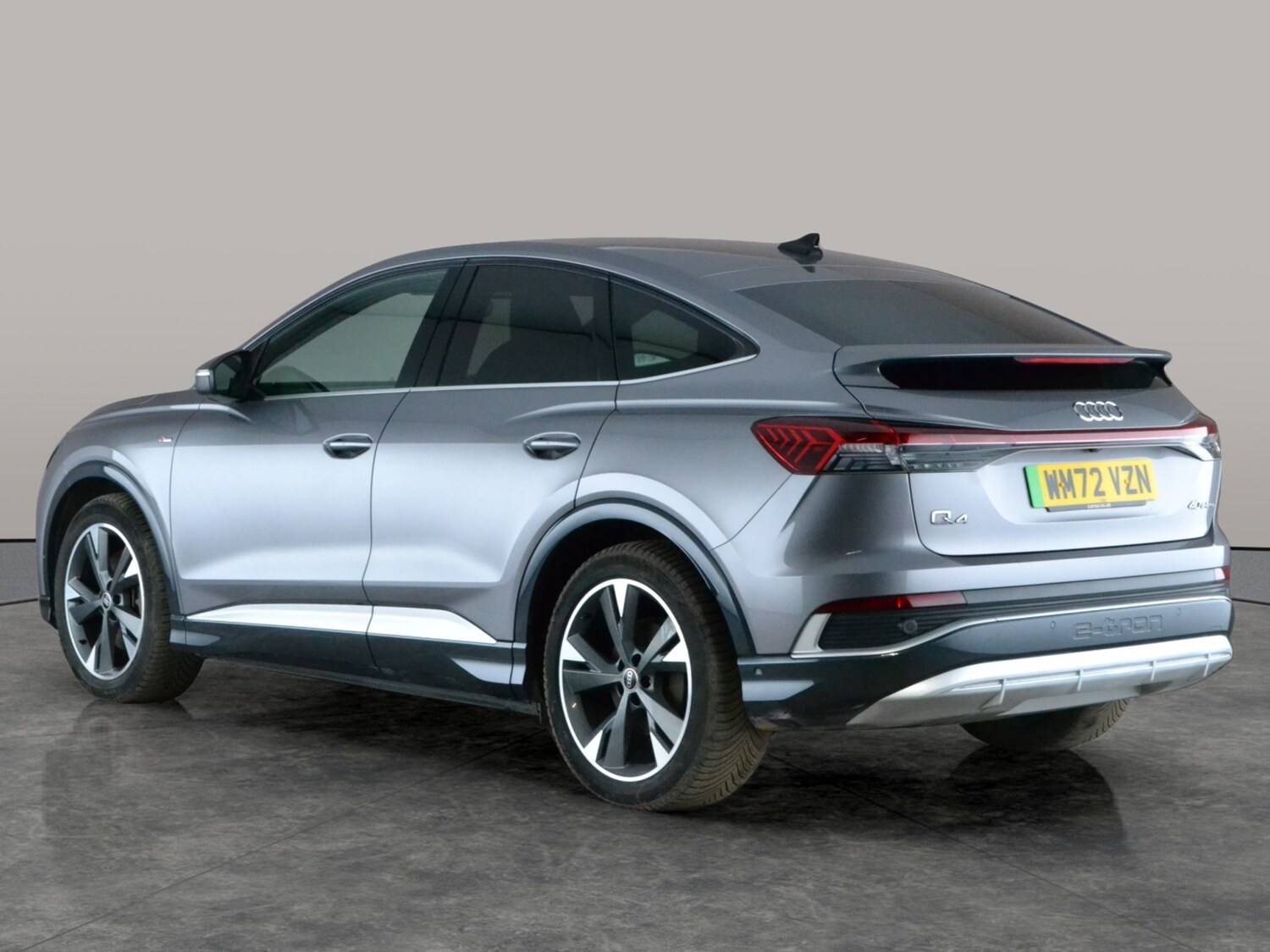 Used Audi Q4 e-tron 2023 for sale - 77888164: Photo 13