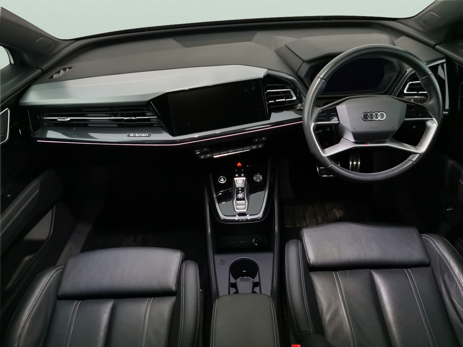 Used Audi Q4 e-tron 2023 for sale - 77888164: Photo 4