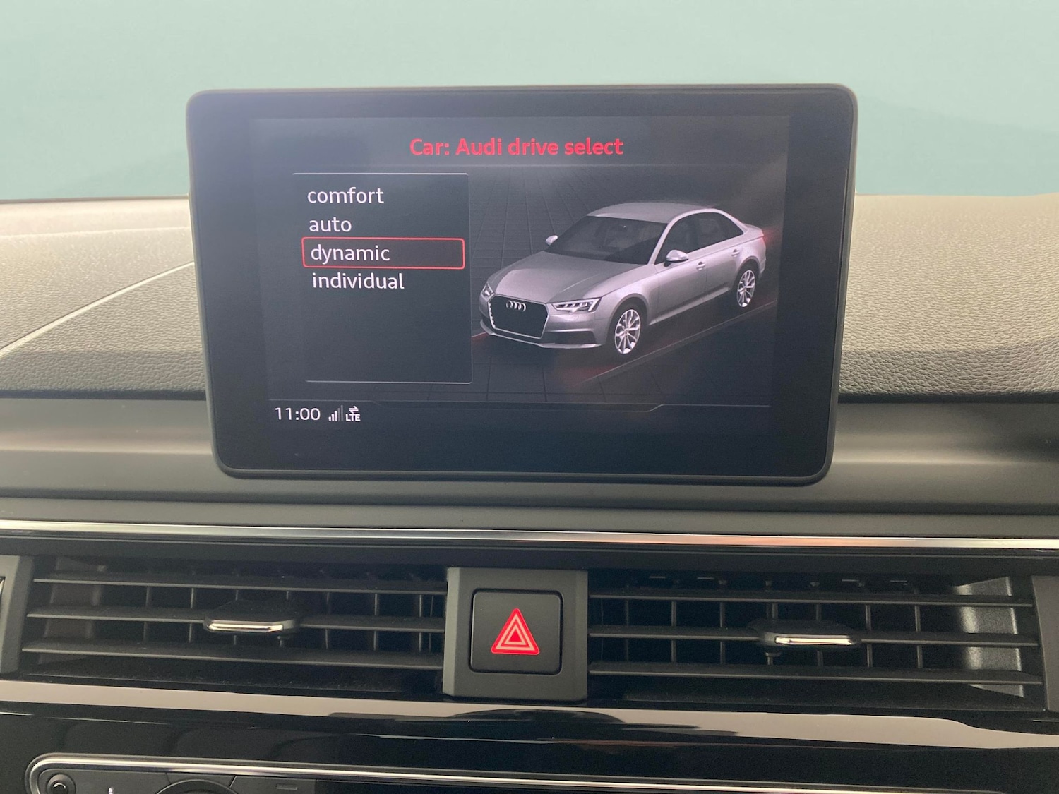 Used Audi A4 2018 for sale - 76847632: Photo 15