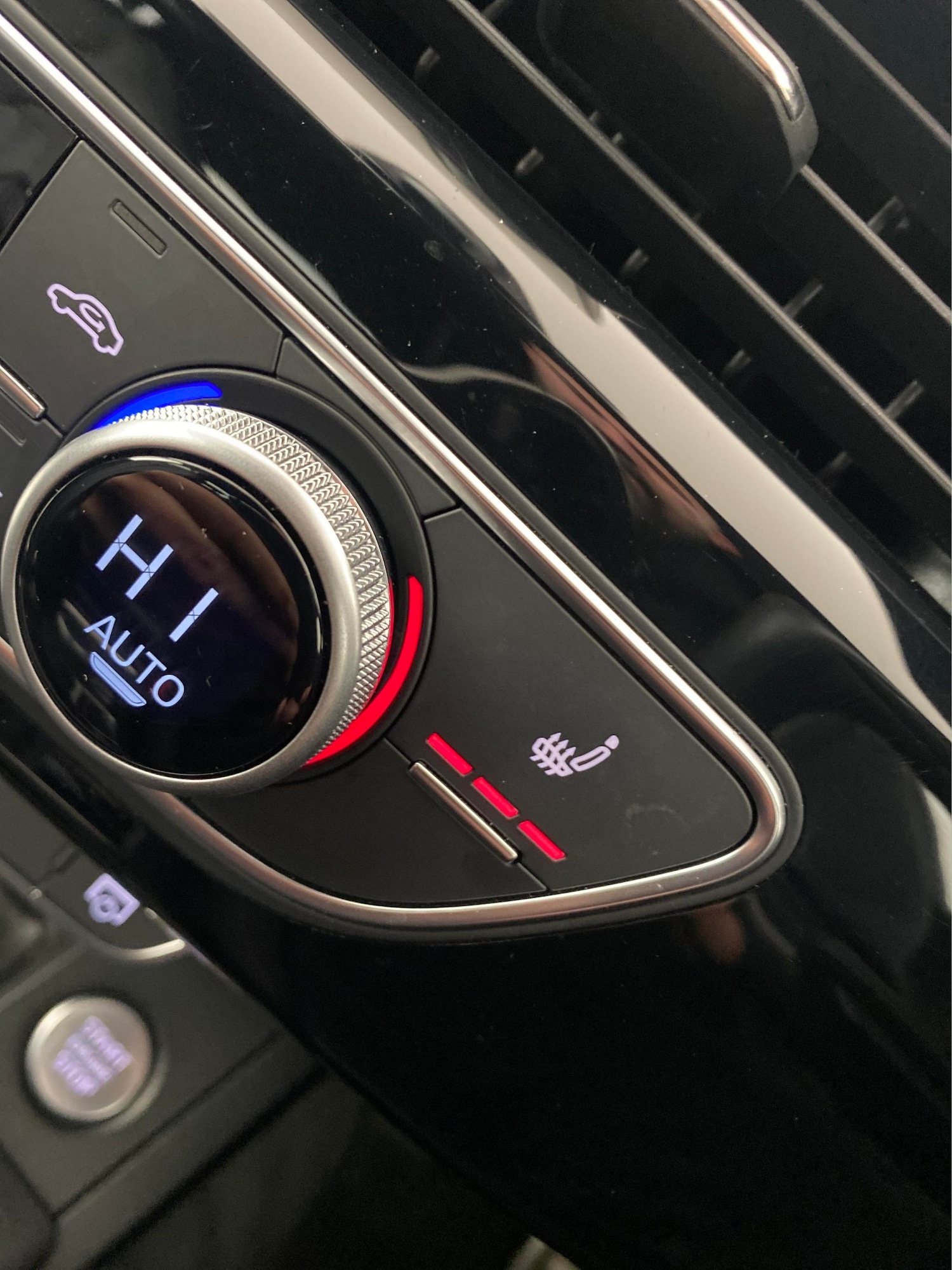 Used Audi A4 2018 for sale - 76847632: Photo 17