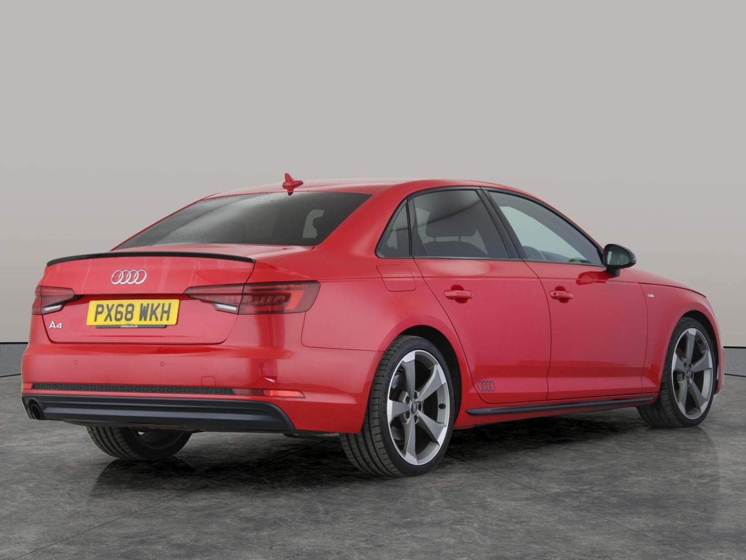 Used Audi A4 2018 for sale - 76847632: Photo 9