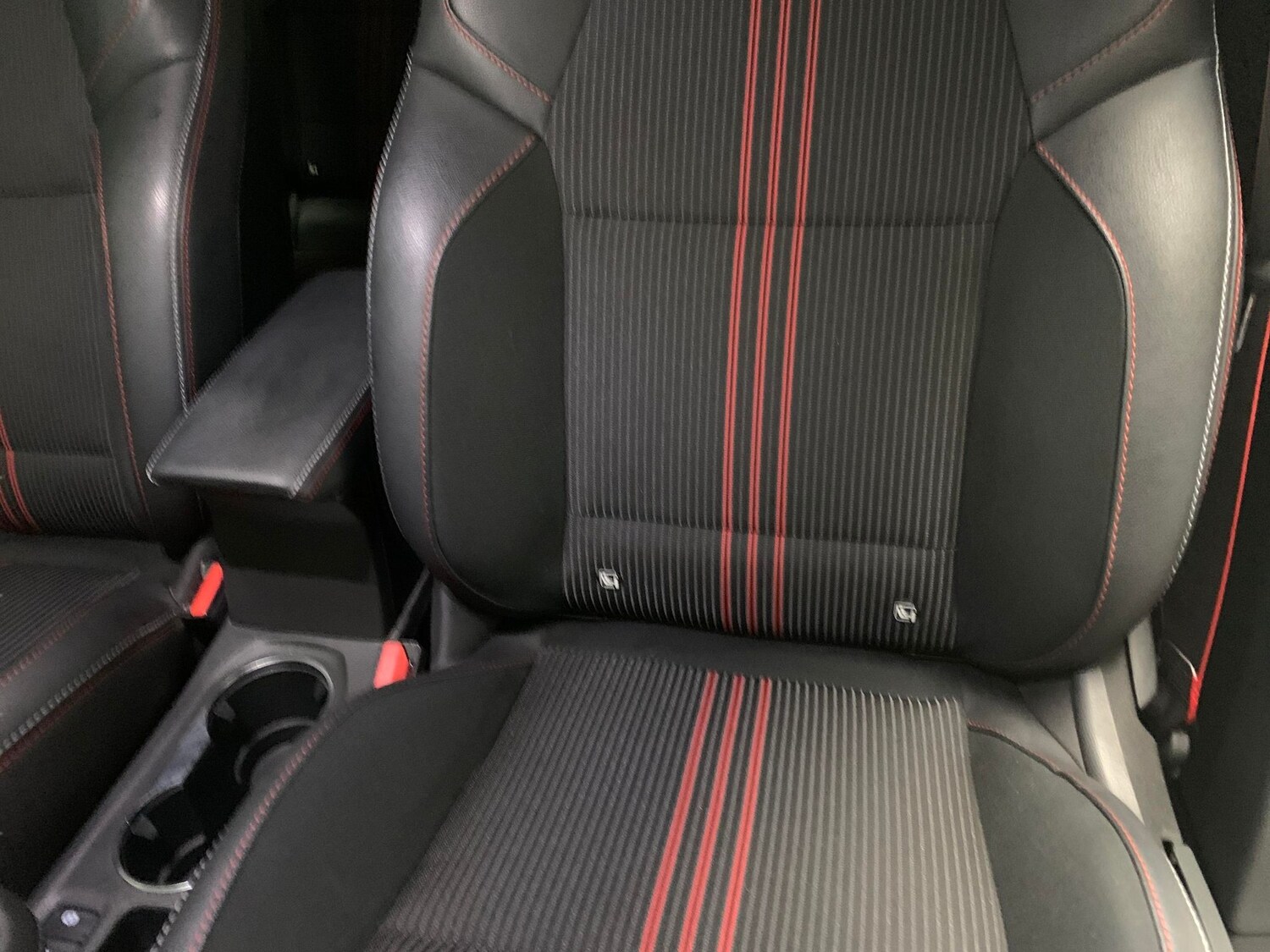 Used Renault Captur 2021 for sale - 77540328: Photo 14