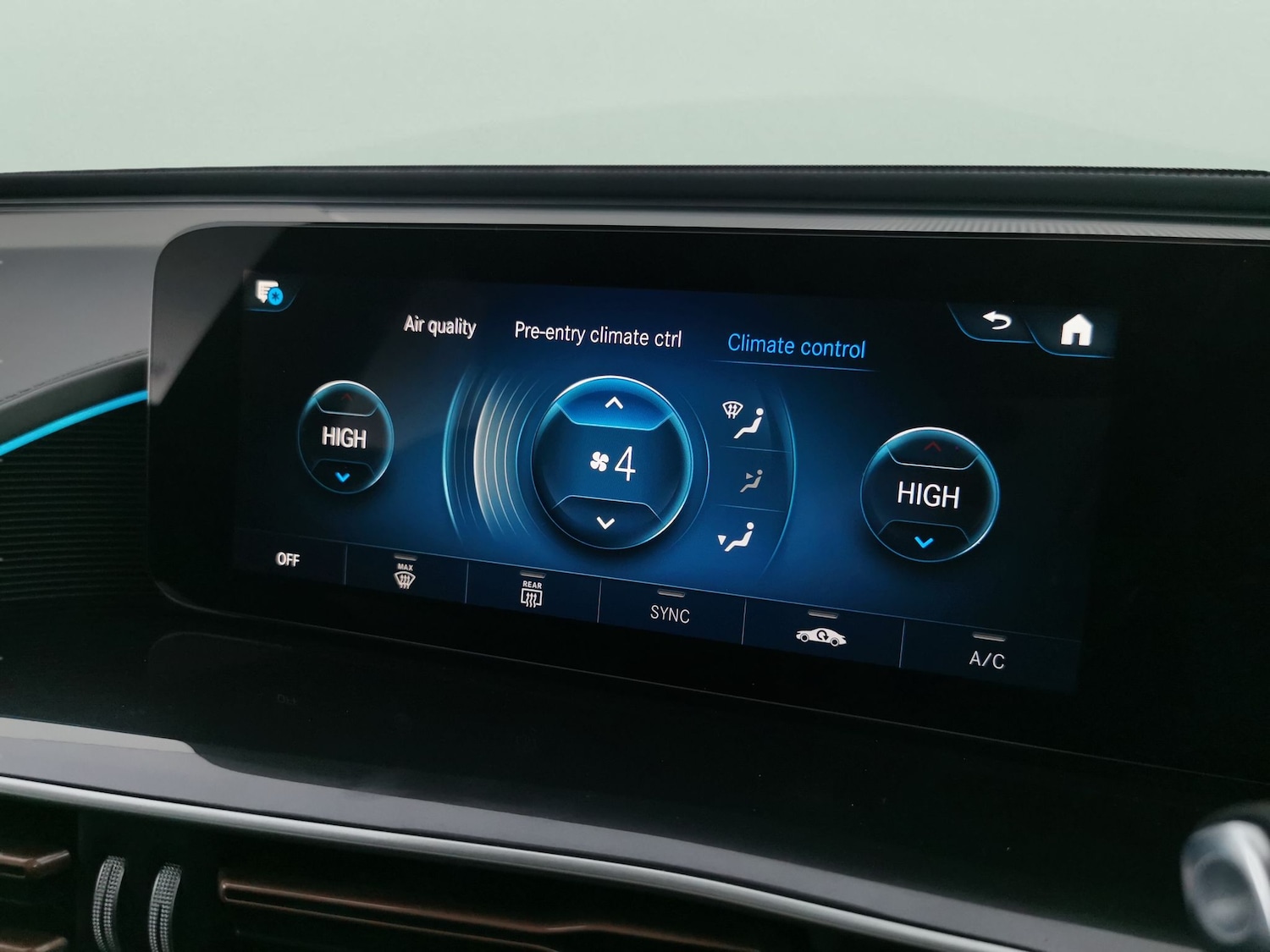 Used Mercedes-Benz EQC 2022 for sale - 77136684: Photo 22