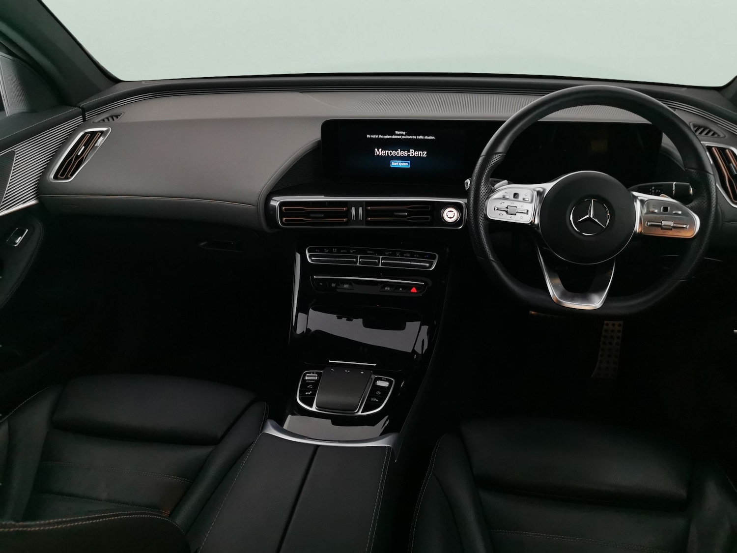 Used Mercedes-Benz EQC 2022 for sale - 77136684: Photo 9