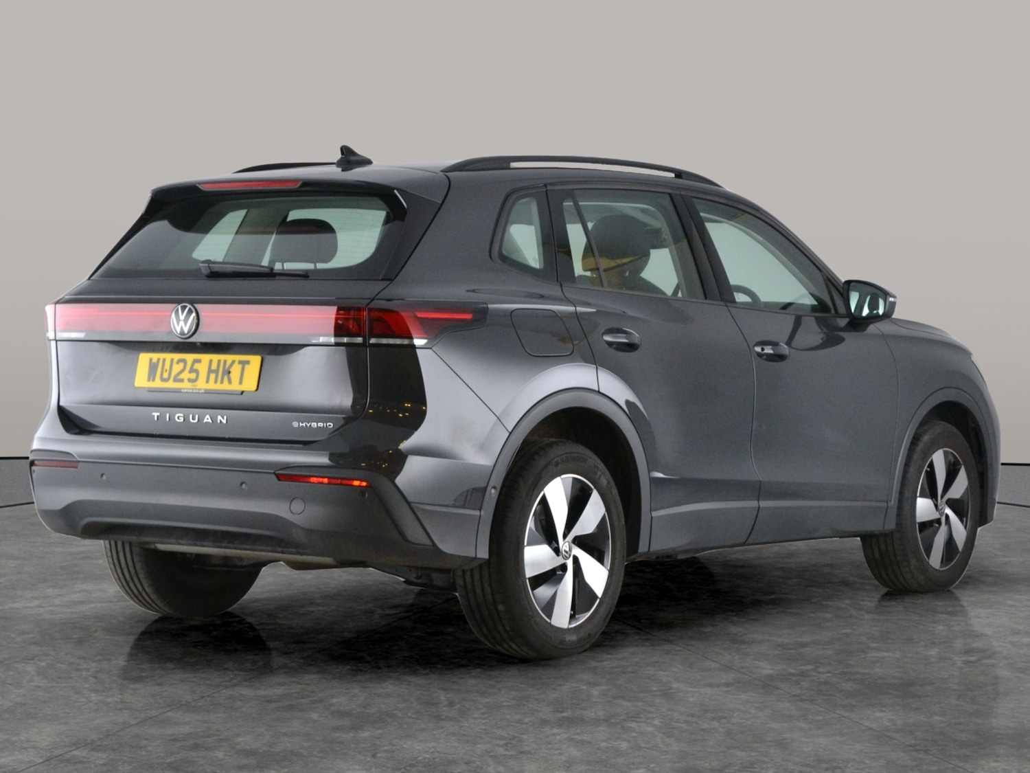 Used Volkswagen Tiguan 2025 for sale - 77274232: Photo 10