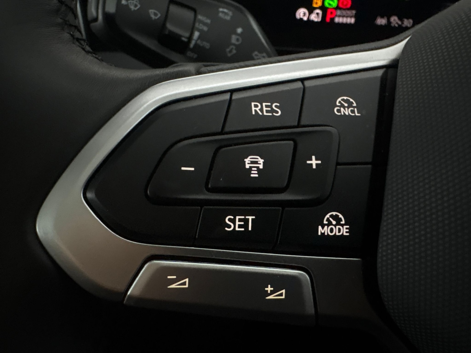 Used Volkswagen Tiguan 2025 for sale - 77274232: Photo 18