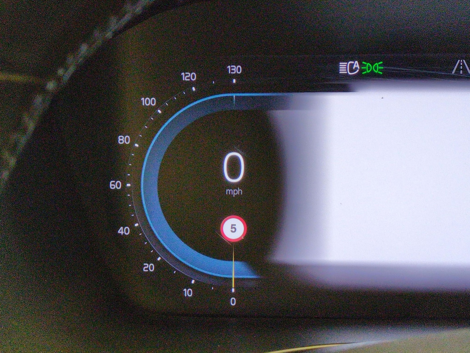 Used Volvo C40 2023 for sale - 77675982: Photo 25