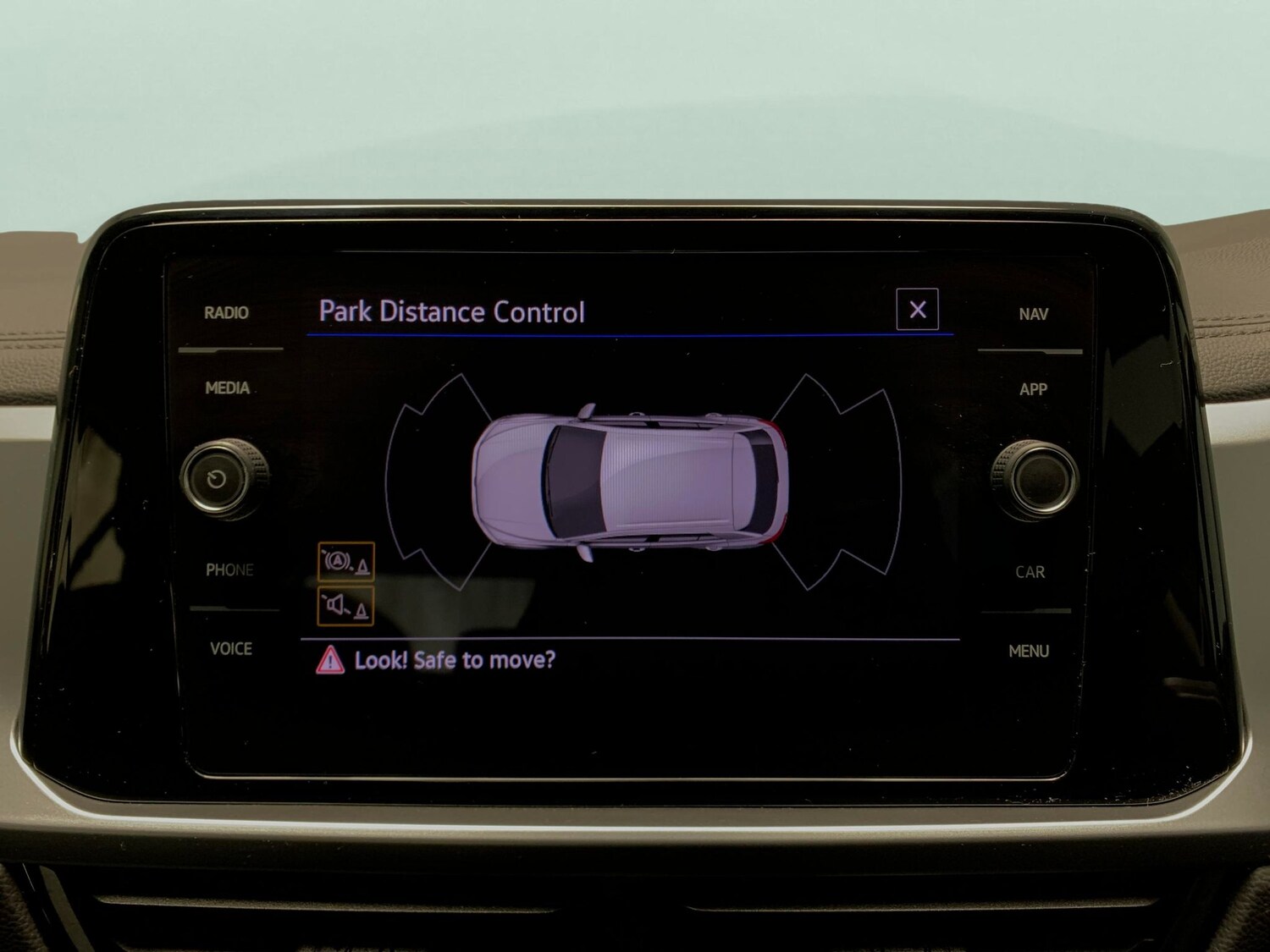 Used Volkswagen T-Roc 2023 for sale - 77540354: Photo 15