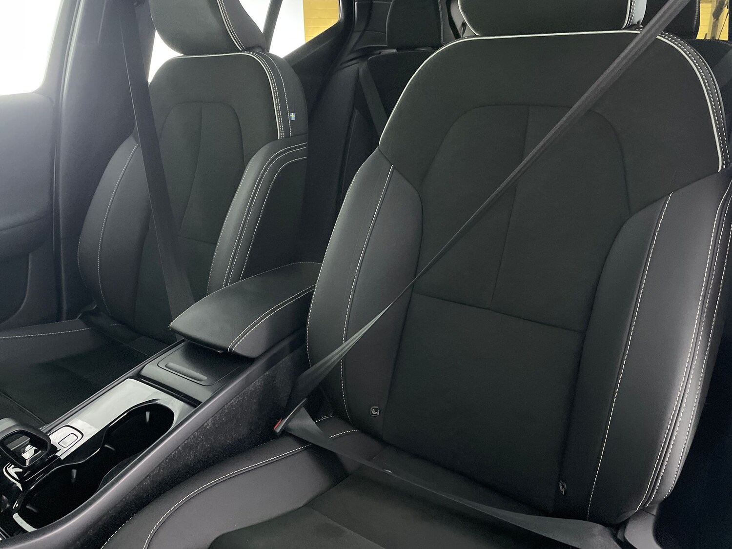 Used Volvo XC40 2022 for sale - 76919616: Photo 17