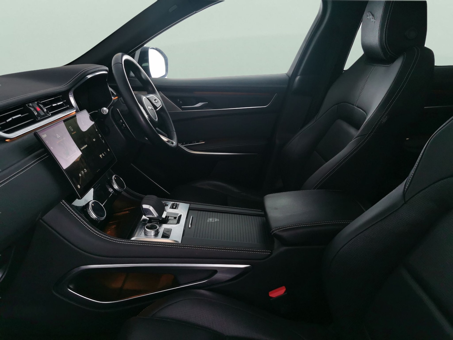 Used Jaguar F-Pace 2022 for sale - 77225495: Photo 4