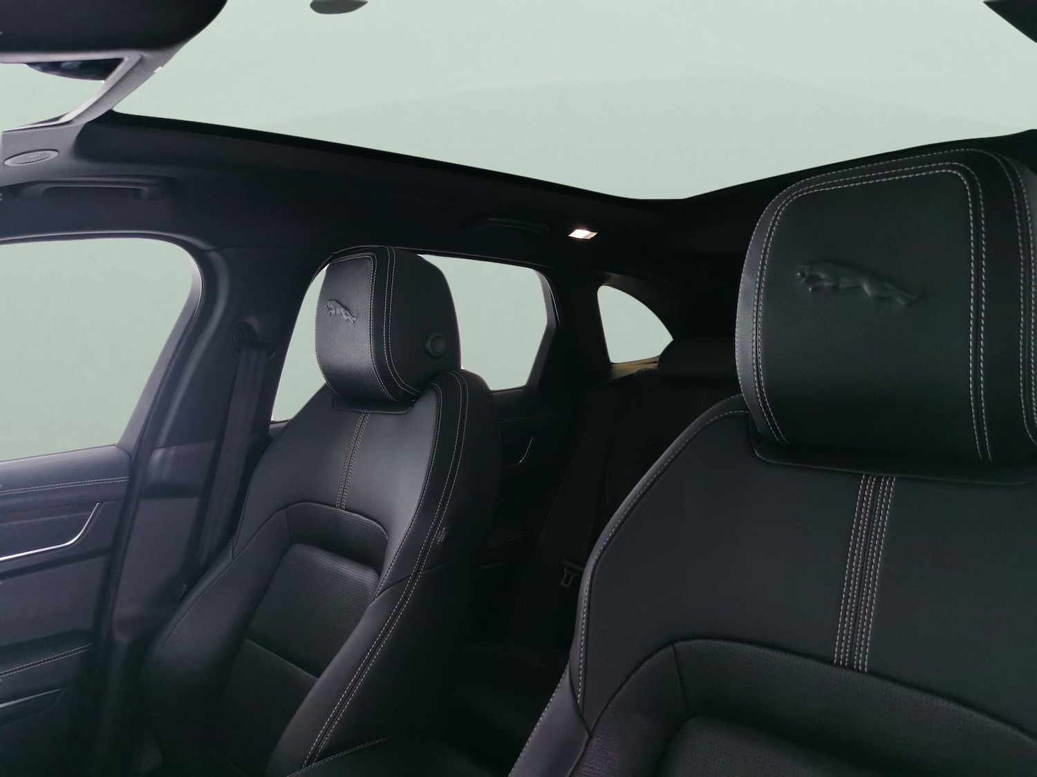 Used Jaguar F-Pace 2022 for sale - 77225495: Photo 5