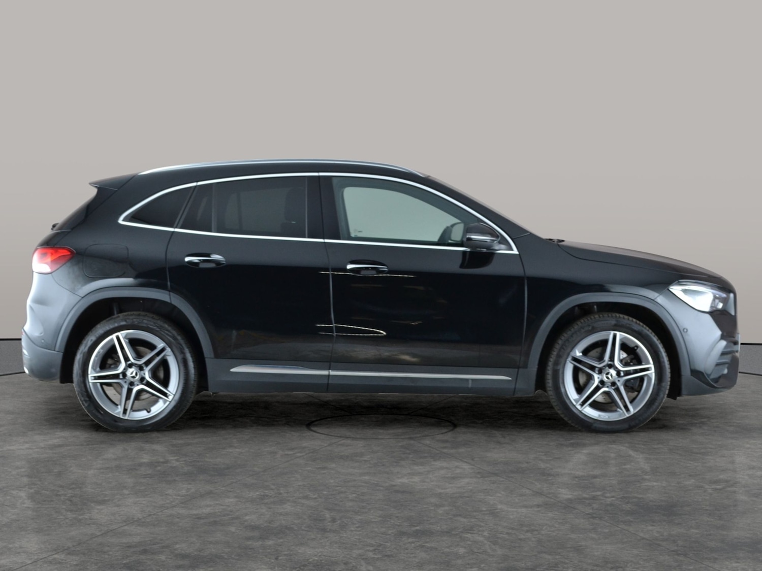 Used Mercedes-Benz GLA 2021 for sale - 76935097: Photo 9