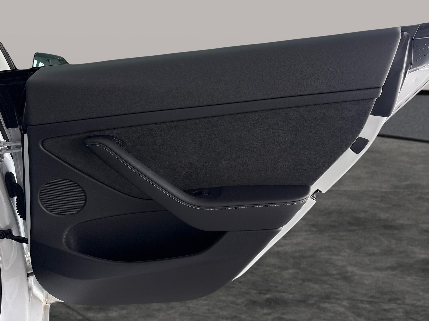 Used Tesla Model 3 2021 for sale - 78132550: Photo 38