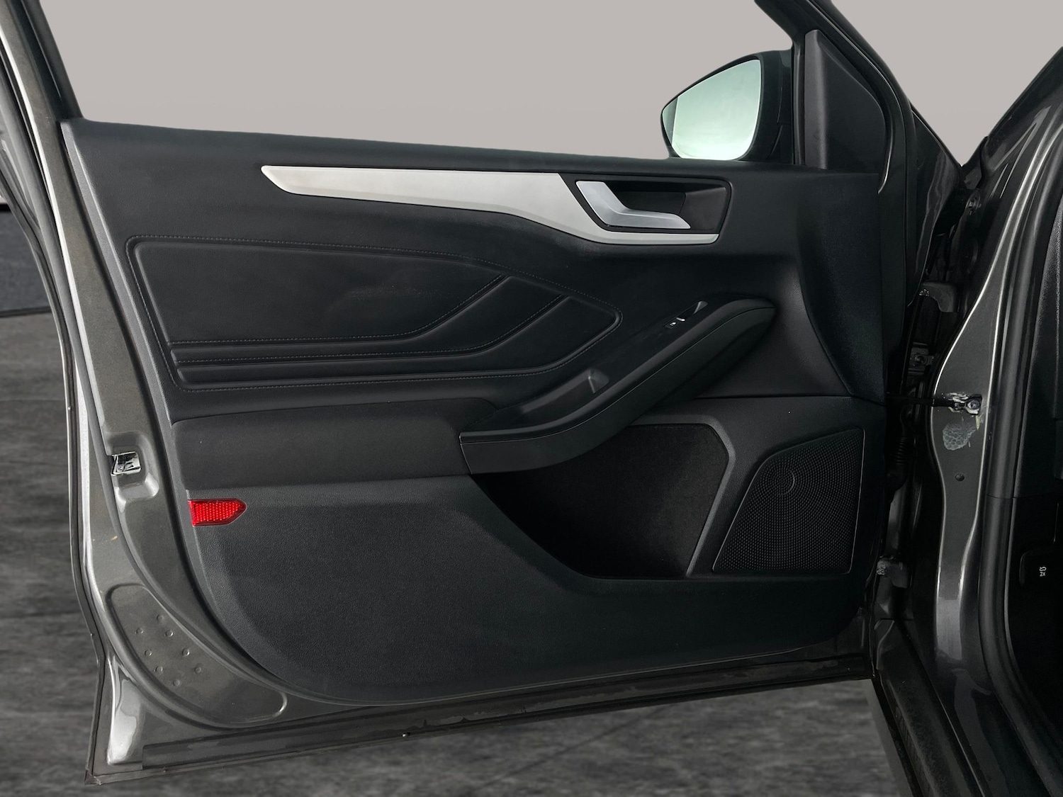 Used Ford Focus 2020 for sale - 76494302: Photo 28