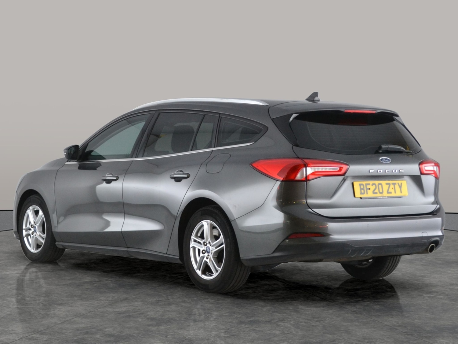 Used Ford Focus 2020 for sale - 76494302: Photo 8