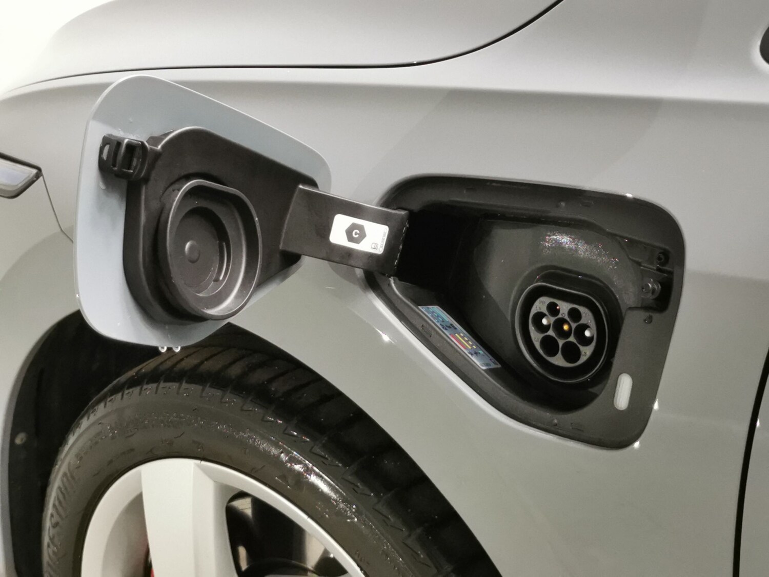 Used Volkswagen Golf 2023 for sale - 77418073: Photo 34