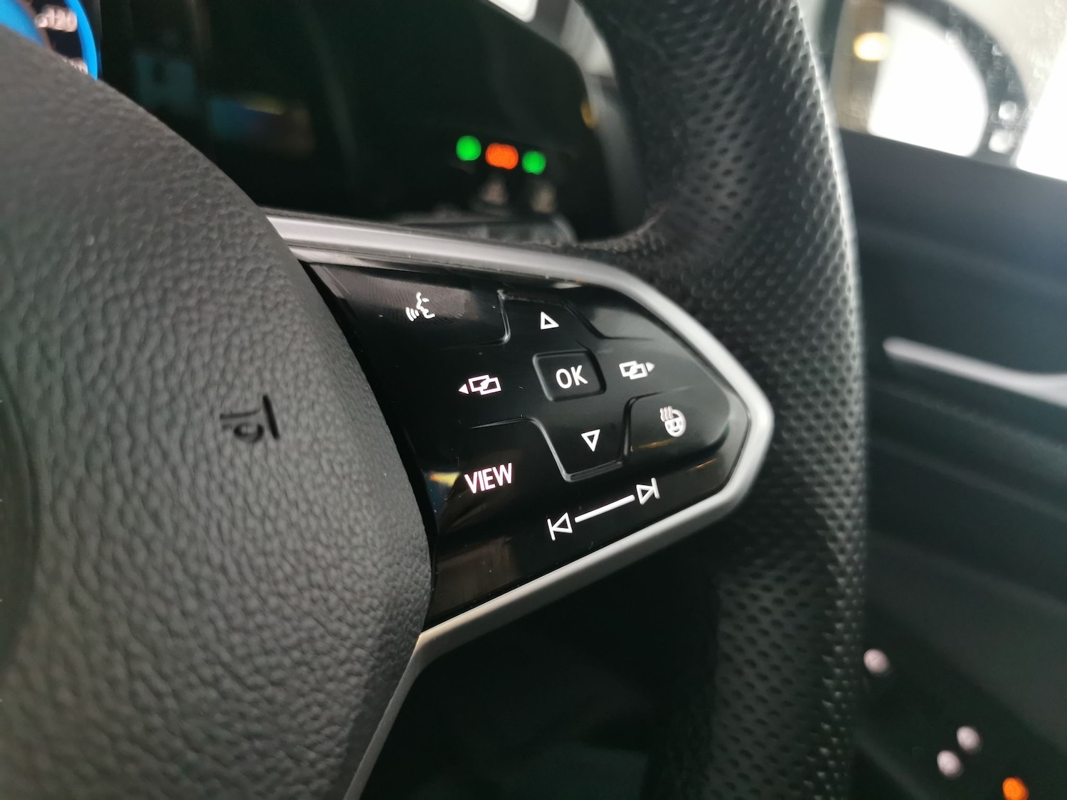 Used Volkswagen Golf 2023 for sale - 77529867: Photo 17